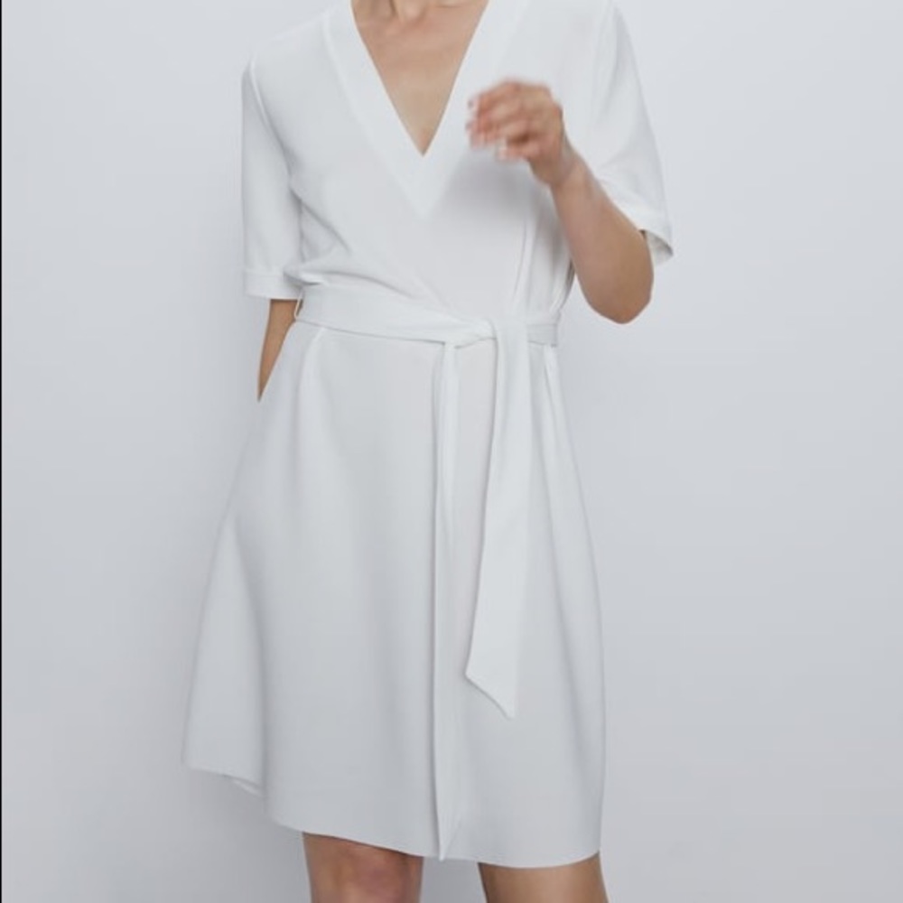 NWT Zara Textured White Dress with Belt - Size S